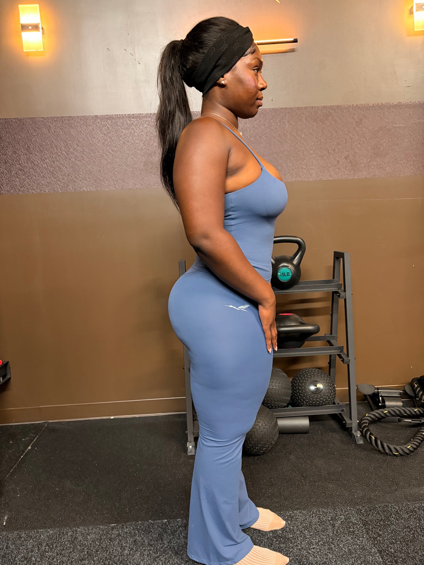 The Onyx Aura Contour Set